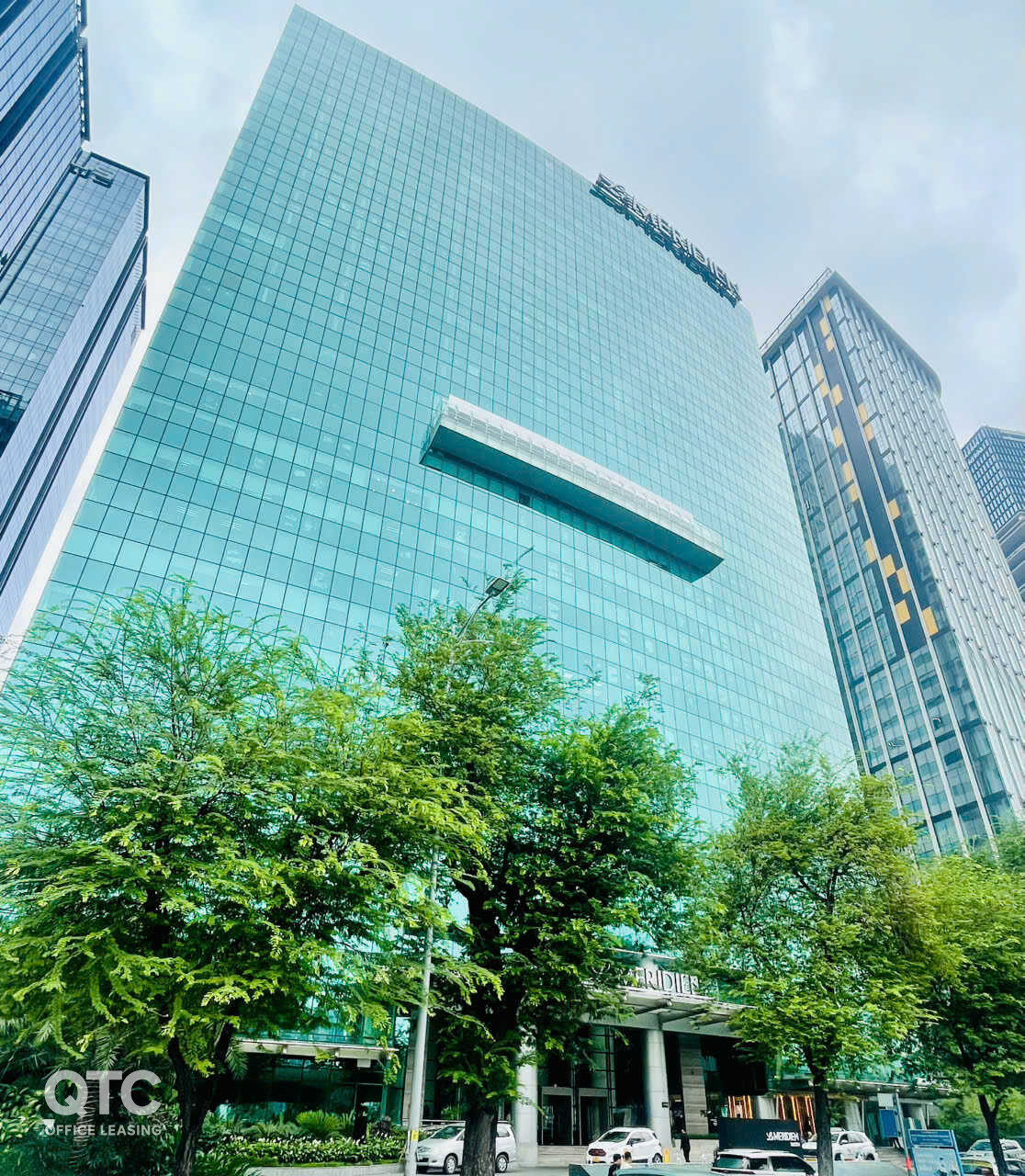 Riverbank Place