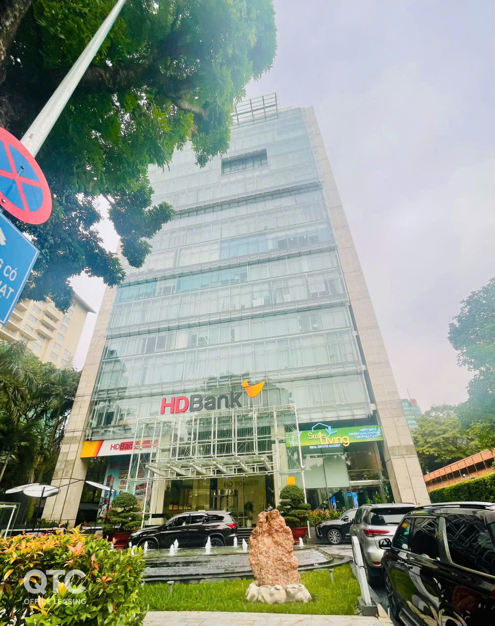HD Bank Tower