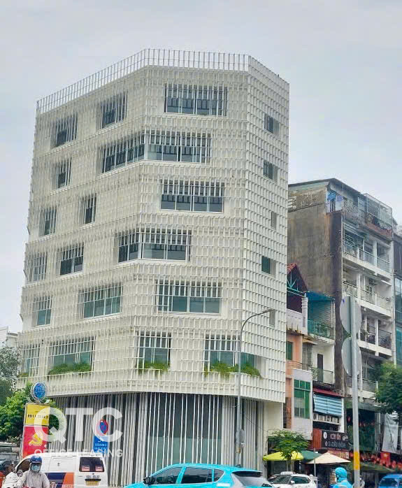 Tòa Nhà Nguyên Căn 92 Nguyễn Thái Học - Cho Thuê Nguyên Căn Quận 1