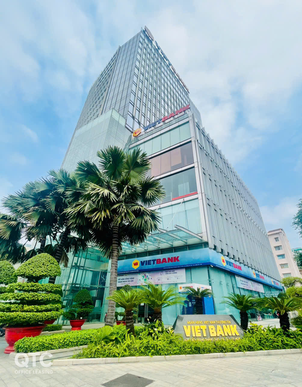 Lim Tower 2