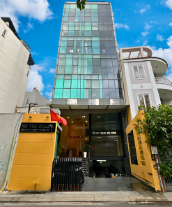 Halo Nguyễn Phi Khanh